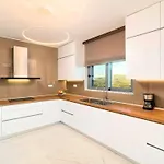In Georgioupoli Mit Privatem Pool By Interhome Chania (Crete)