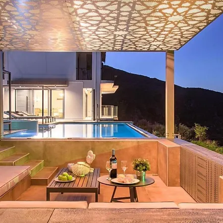 Hébergement de vacances In Georgioupoli Mit Privatem Pool By Interhome La Canée